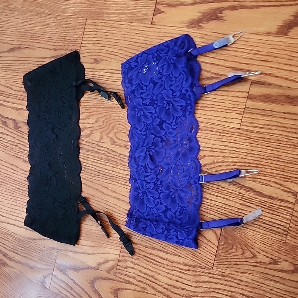 2 Vintage garter belts. SHIRLEY one size.. fits like medium